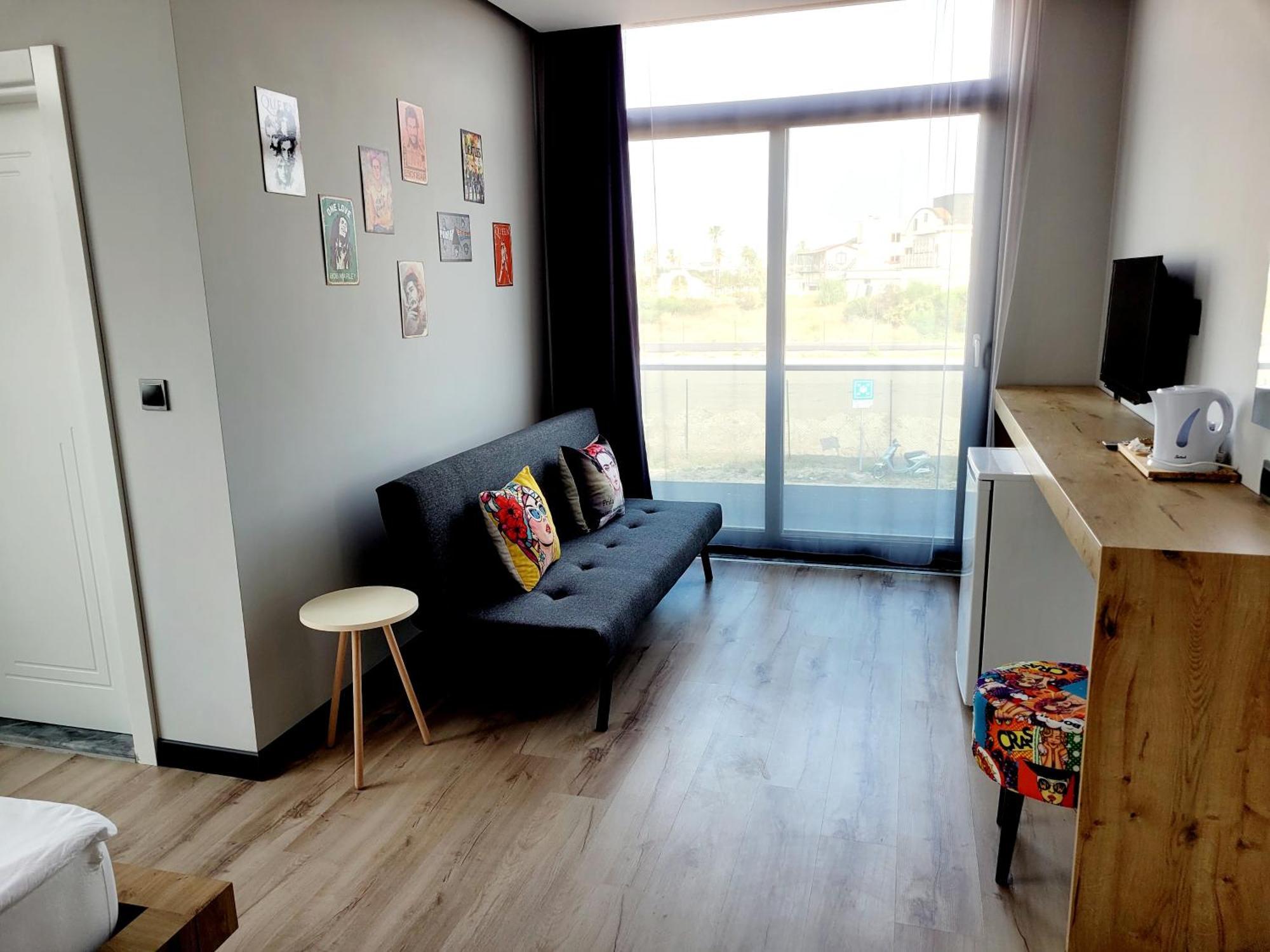 Oldskool Villas Close To Lara Beach أنطاليا الغرفة الصورة